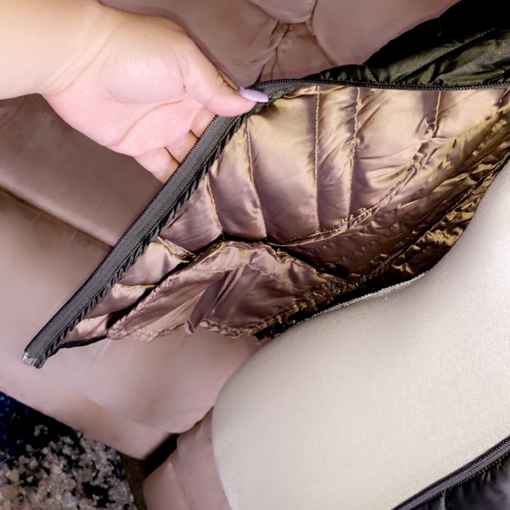 BERNARDO Olive Metallic Puffer Jacket - Picture 6 of 7